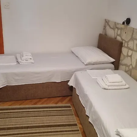 Villa Dalmatian Stone House Per Kovic *