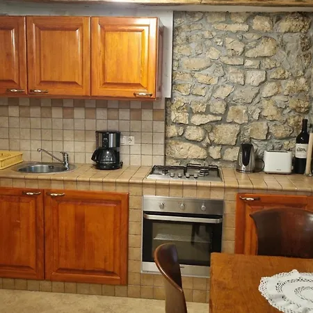 Villa Dalmatian Stone House Per Kovic Velika Čista