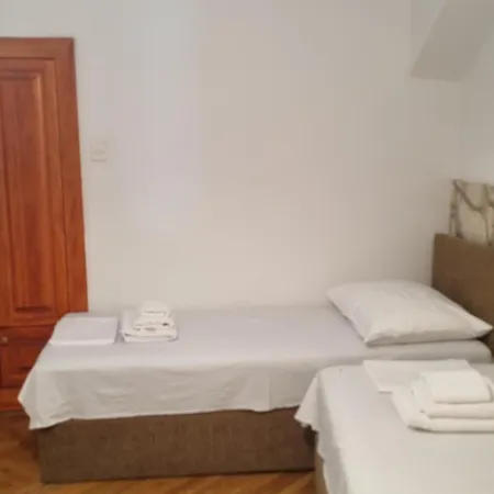 Villa Dalmatian Stone House Per Kovic Velika Čista